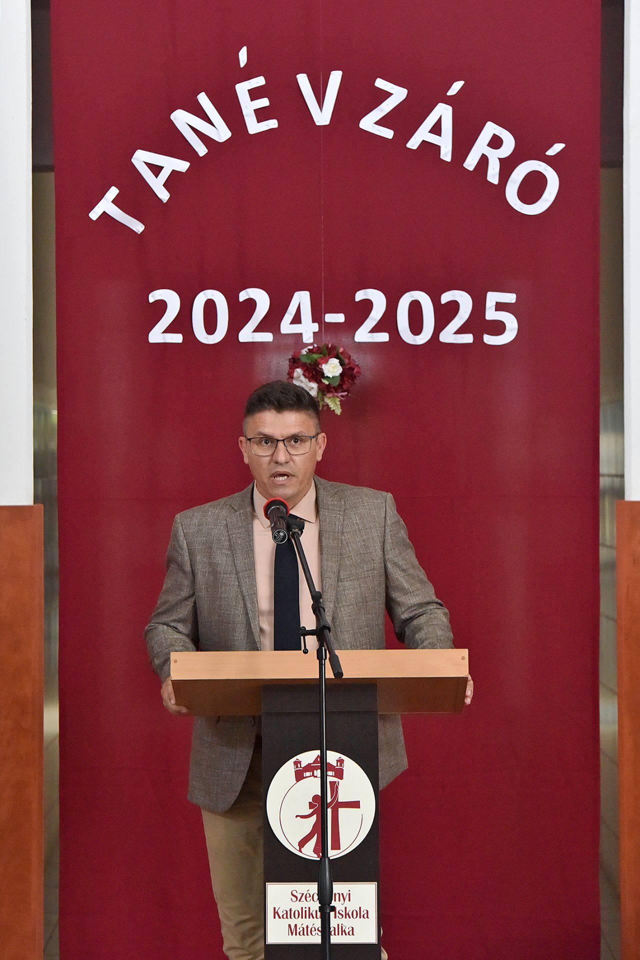 Evzaro-2025_0001
