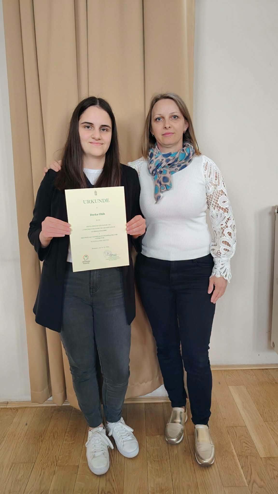 Mátészalkáról a legjobbak közé: Oláh Dorka fantasztikus sikere az országos német versenyen!