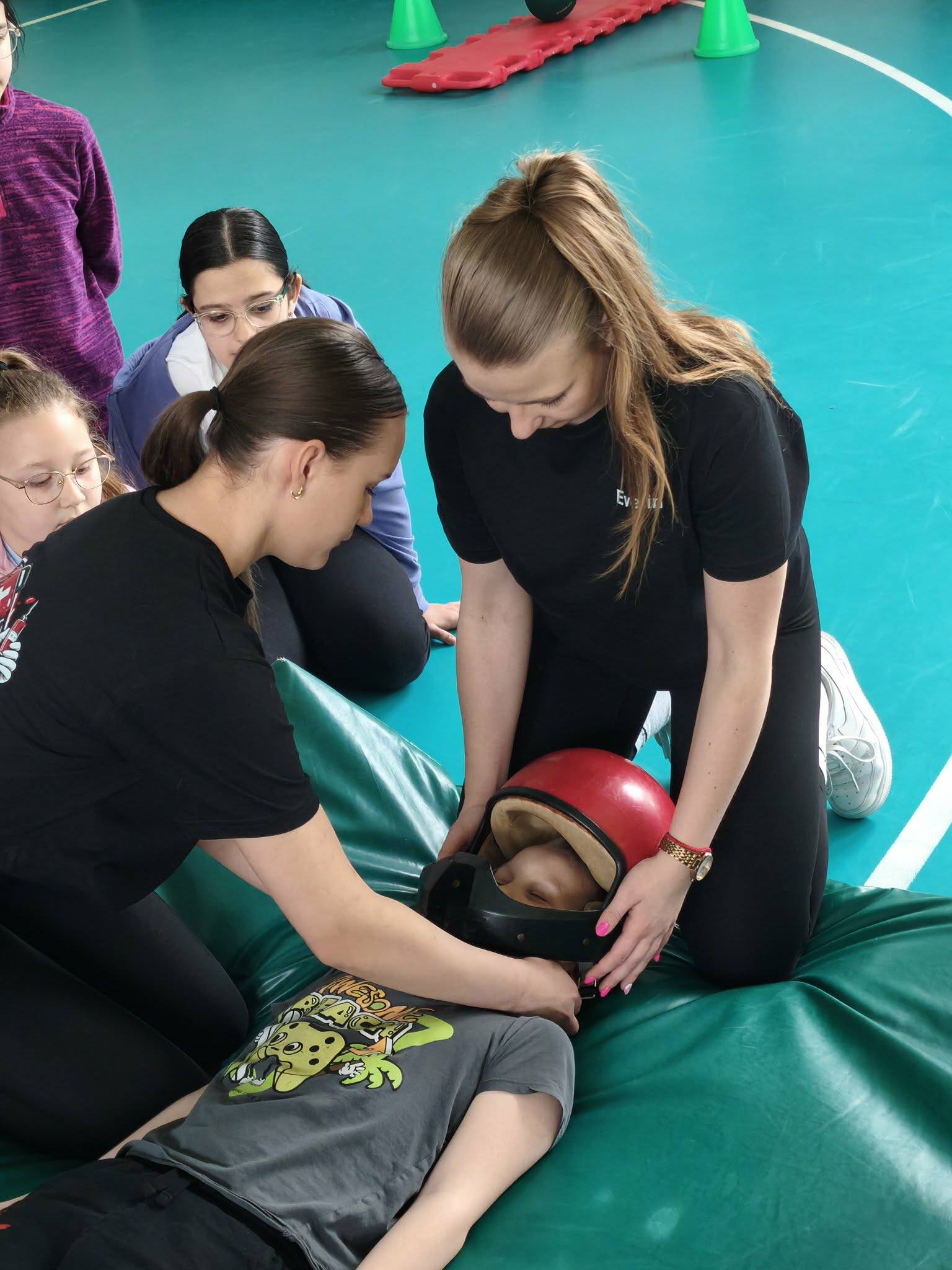 675565693_122178574988875812_7630274316492436315_n