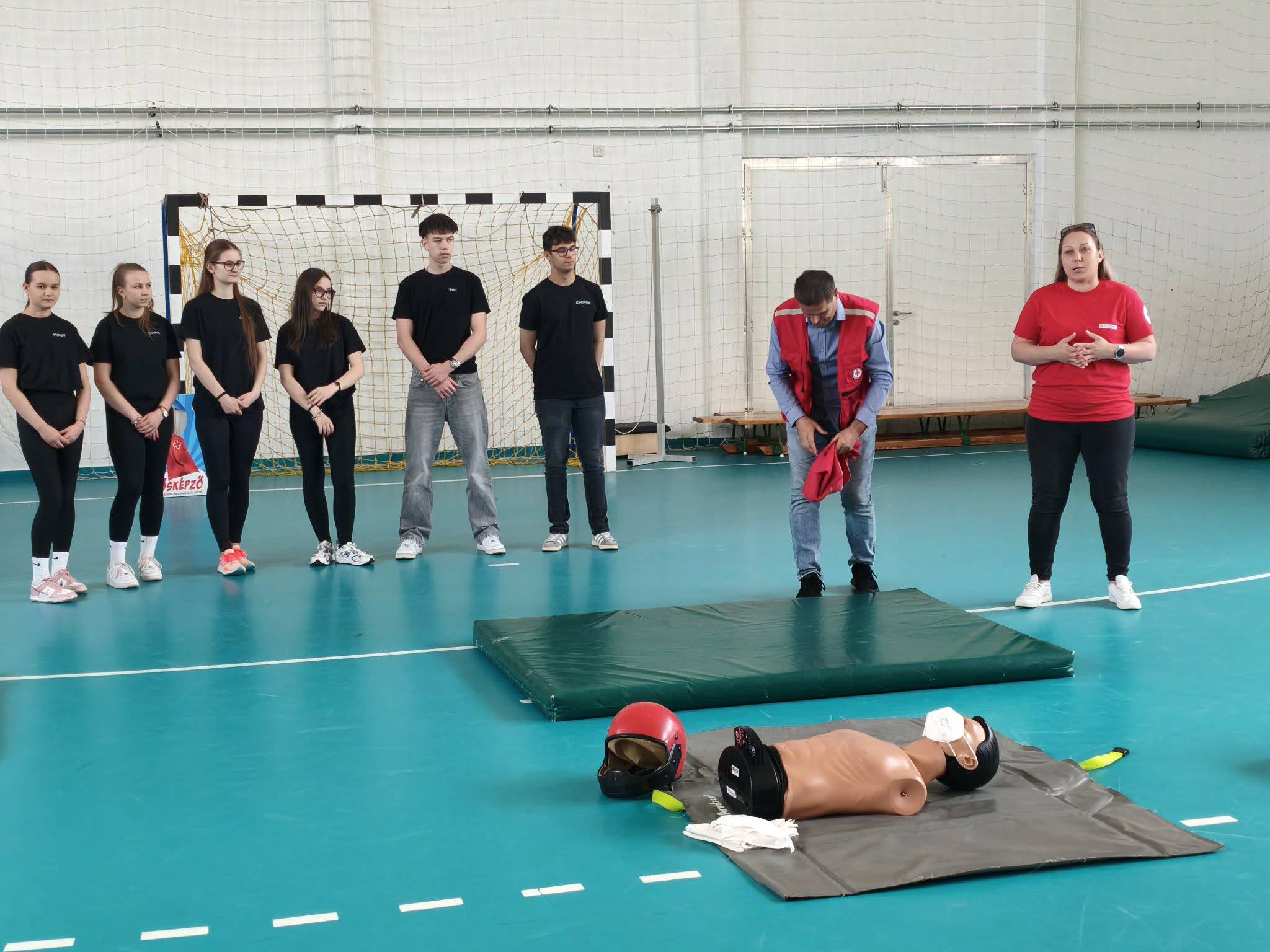 Hősképző program a 4. b-ben