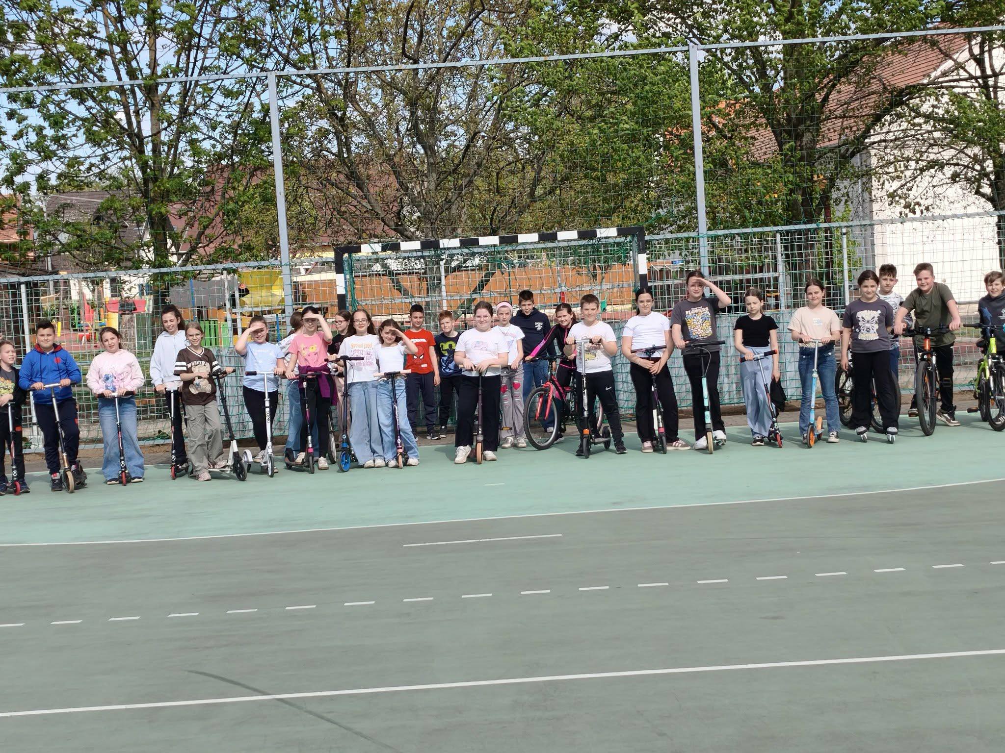 678508955_122178584648875812_7264999049187771947_n