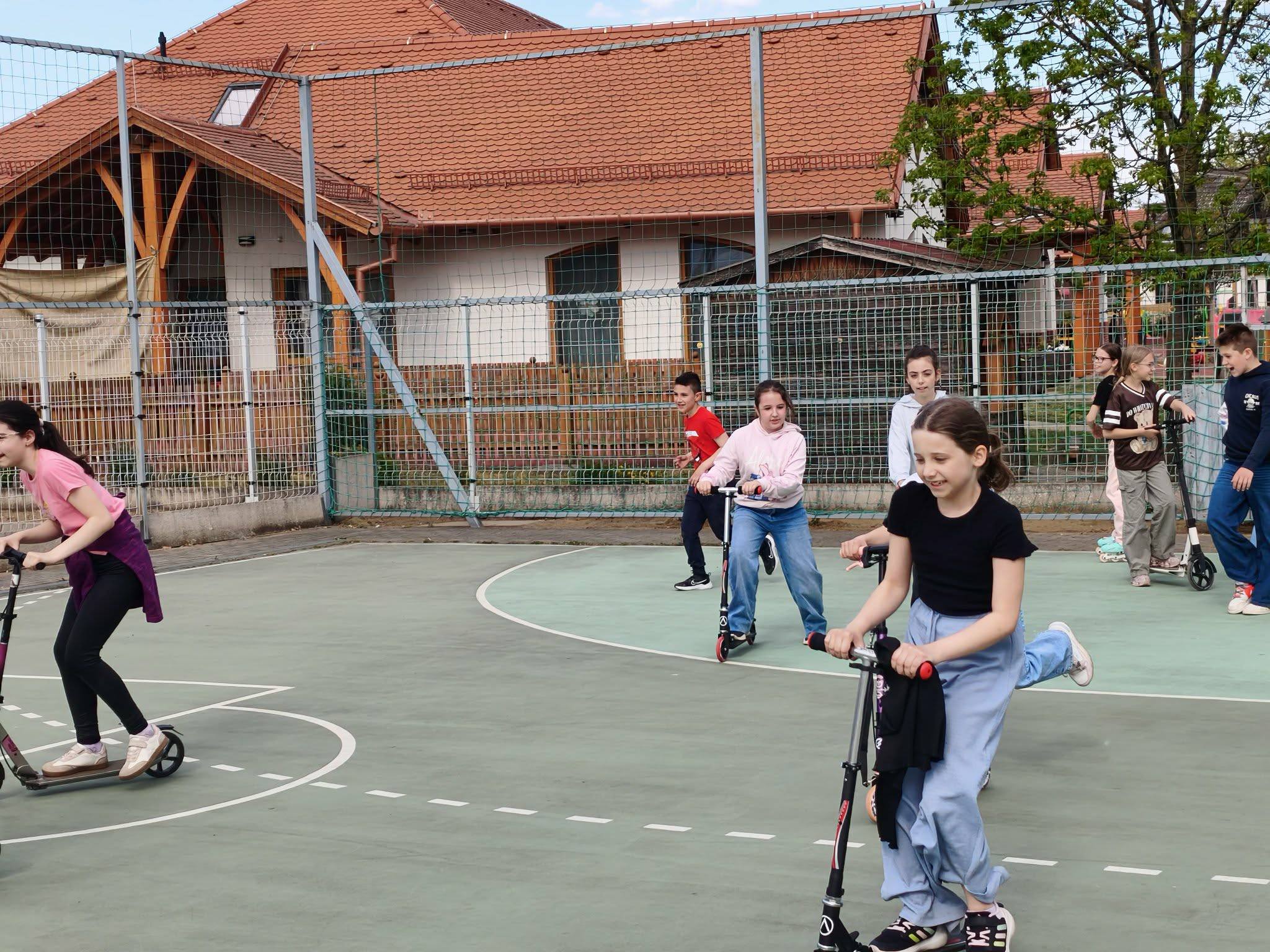 679907976_122178584600875812_5802436720140149584_n